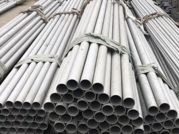 A stack of Aluminium seamless Pipes